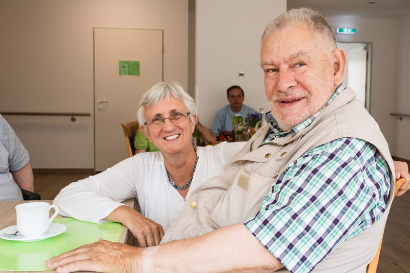 Freie Alten- und Krankenpflege in Essen | Wohngemeinschaften im Neuland